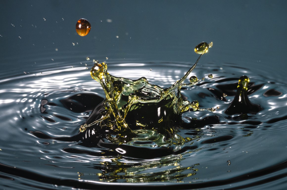 beautiful-still-life-with-water